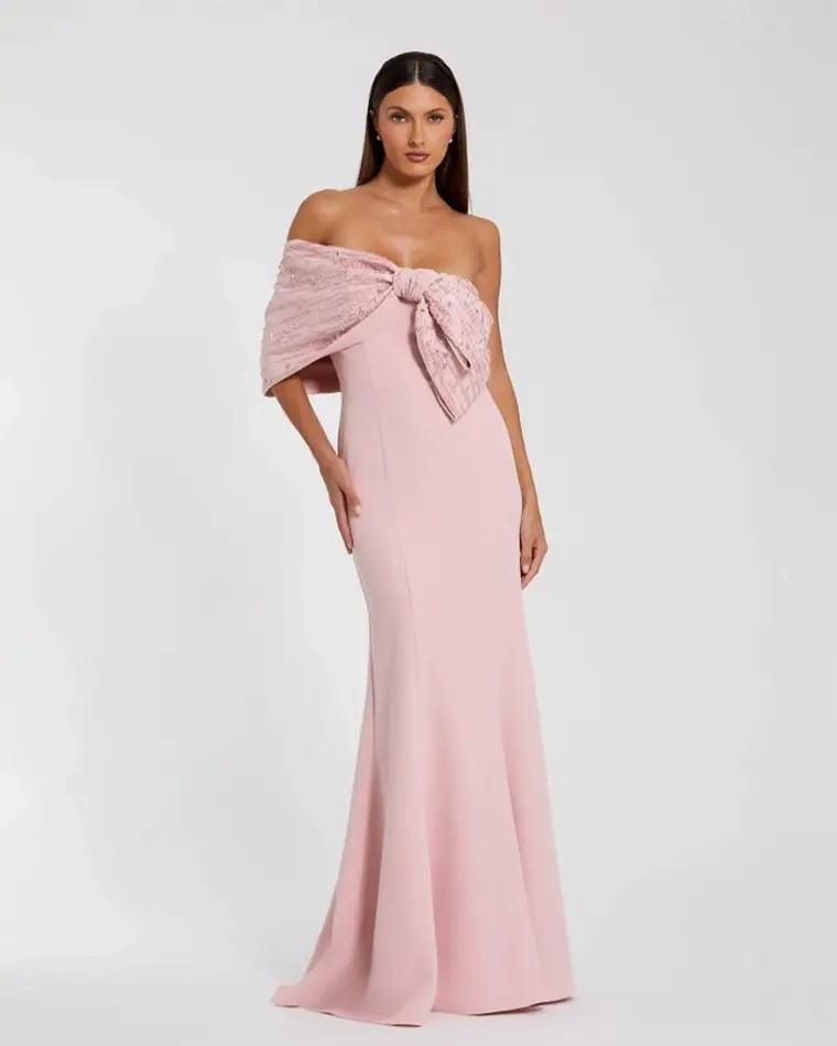 Mac Duggal Image